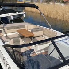 Bayliner VR6 BOWRIDER