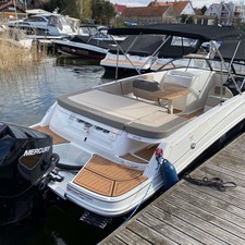 Bayliner VR6 BOWRIDER