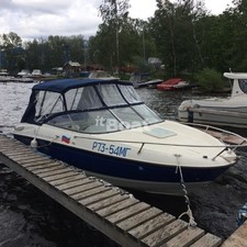 Bayliner 210 Deck Boat