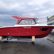 Velvette Cabin 23 Active Sedan