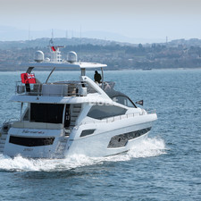Sunseeker 75 Yacht