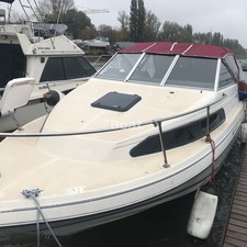 Bayliner 2250 SS