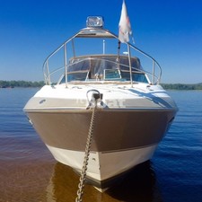 Cruisers Yachts 330 Express