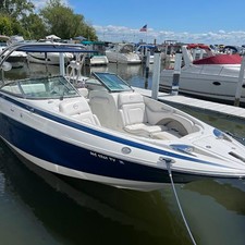 Crownline Axius 300 LS