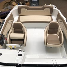 Slider 210