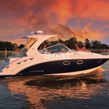 Chaparral 310 Signature