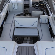 Super Air Nautique G23