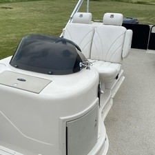 Premier Pontoons Boundary Waters 310 Sky Deck