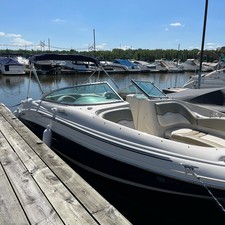 Sea Ray 220 Sundeck