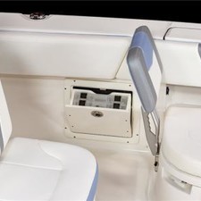 Robalo CAYMAN 266