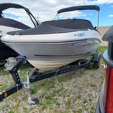 Bayliner VR5 BOWRIDER