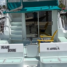 Mainship 40 ft sedan