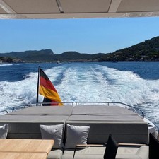 Sunseeker Predator 68