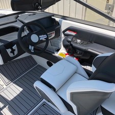 Super Air Nautique G23