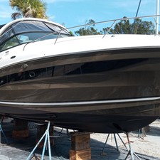 Sea Ray 370 Venture