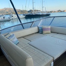 Azimut 80