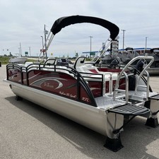 JC Tritoon Neptoon 23TT Sport