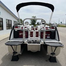 JC Tritoon Neptoon 23TT Sport
