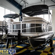 Sunchaser Boats Geneva Cruise 20 LR DH