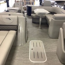 Bennington 23 SXSNPAPG