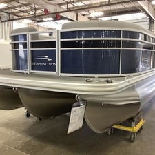 Bennington 23 SXSNPAPG