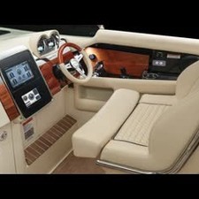 Chris-Craft Launch 35 GT