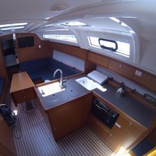 Bavaria 37 Cruiser