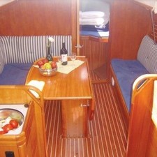 Bavaria 33 Cruiser