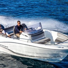 Jeanneau Cap Camarat 6.5 CC