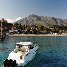 Sea Ray 320 Sundancer