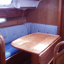 Bavaria 33 Cruiser