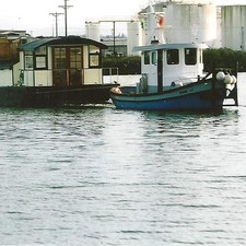 Crosby tug