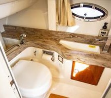 Formula 350 Crossover Bowrider