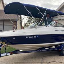 Sea Ray 200 Sundeck