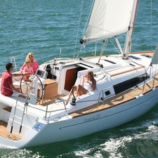 Beneteau Oceanis 37
