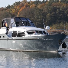 Azimut 43 Atlantis (2)