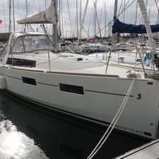 Beneteau Oceanis 35.1