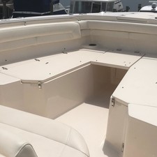 Grady-White Canyon 376