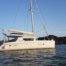 Lagoon 421
