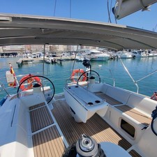 Jeanneau Sun Odyssey 43