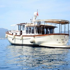Trawler 49
