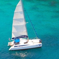 Fountaine Pajot Antigua 37