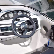 Bayliner 249 Deck Boat