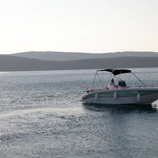 Kolmarine Teorema 20