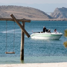 Kolmarine Teorema 20