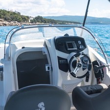 Beneteau Flyer 550