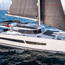 Fountaine Pajot Aura 51