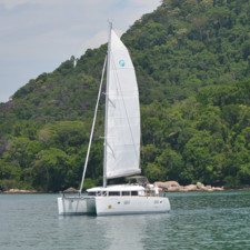 Lagoon 400 S2