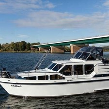 Sargo 33 Explorer