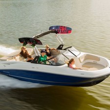 Bayliner VR6 BOWRIDER